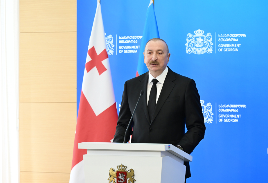 Президент Ильхам Алиев: Уверен, что мой визит придаст новый импульс отношениям между двумя братскими странами