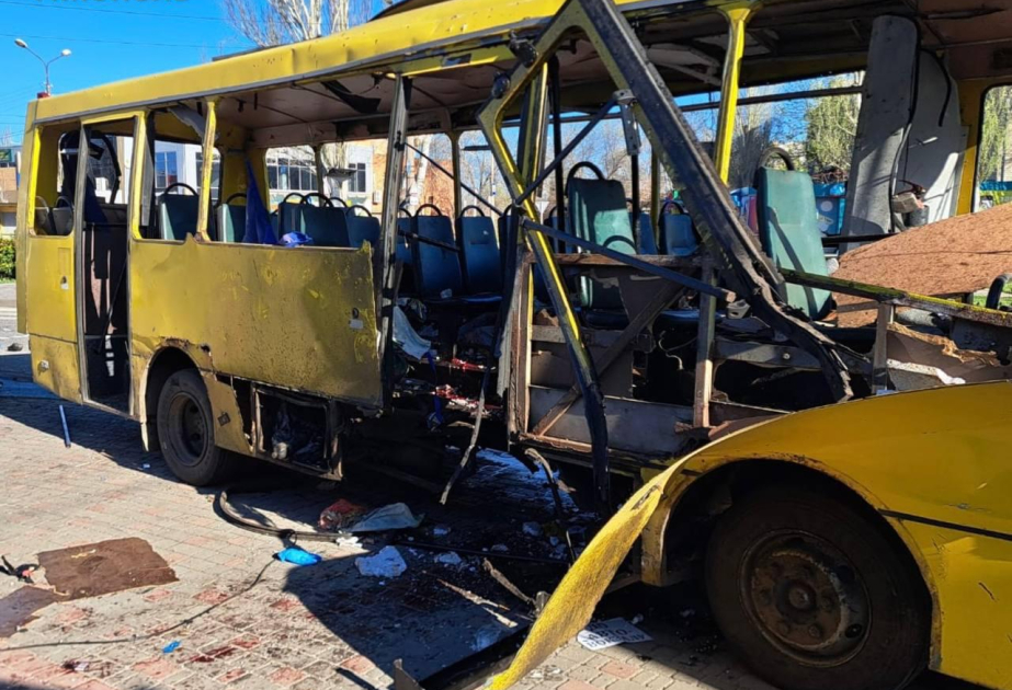В Киеве сообщили об атаке на пассажирский автобус в Никополе, есть погибшие