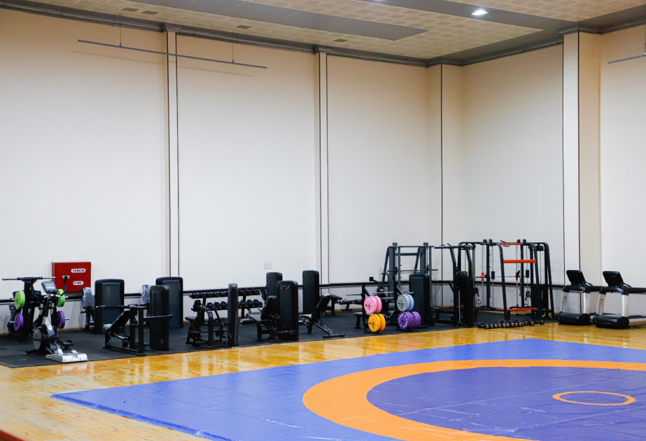 Naxçıvan Olimpiya İdman Kompleksində yeni trenajor alətləri quraşdırılıb