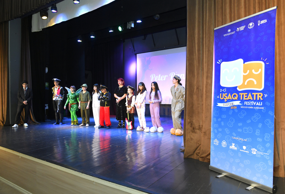 انطلاق مهرجان مسرح الطفل الثاني في مسرح شوشا الحكومي للموسيقى