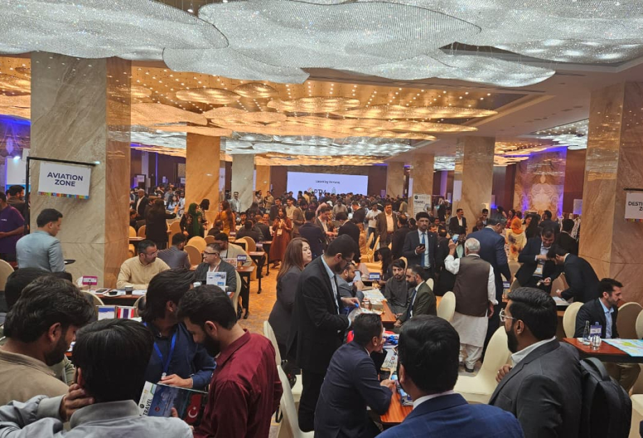 استعراض إمكانات أذربيجان السياحية في كراتشي وإسلام آباد