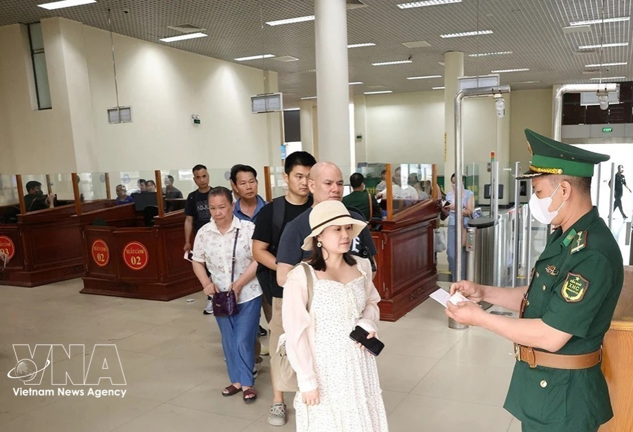 Vietnam, China promote AI application in cross-border tourism cooperation