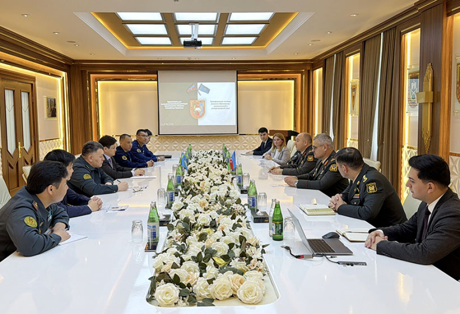 Kazakhstan’s Deputy Minister of Defense for Digitalization visits Azerbaijan