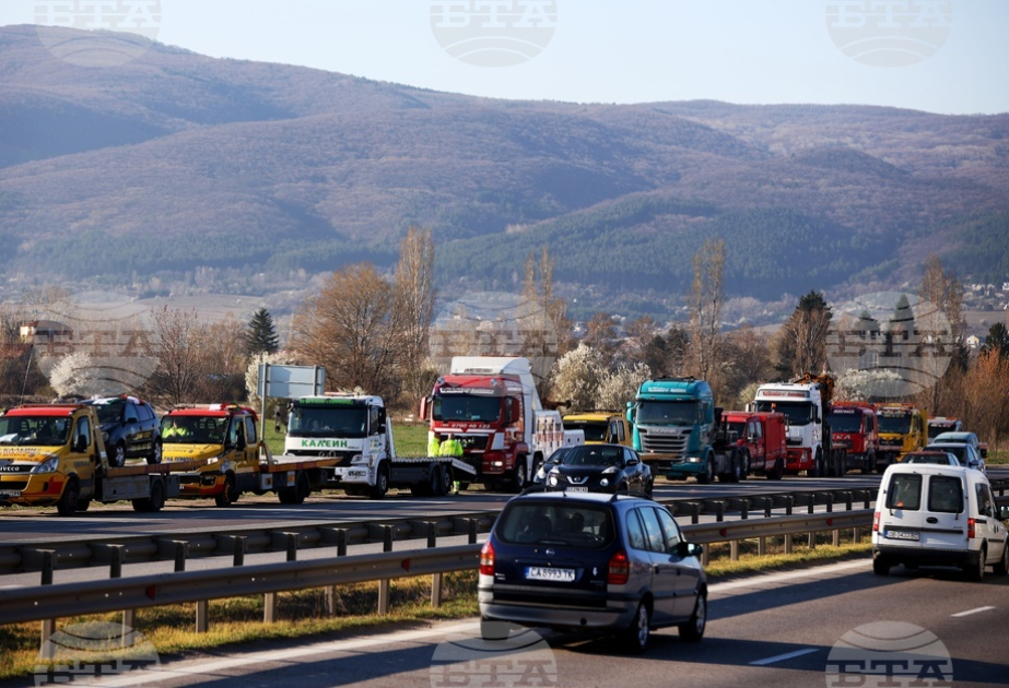Specialized Roadside Assistance providers stage protest on Sofia Ring Road