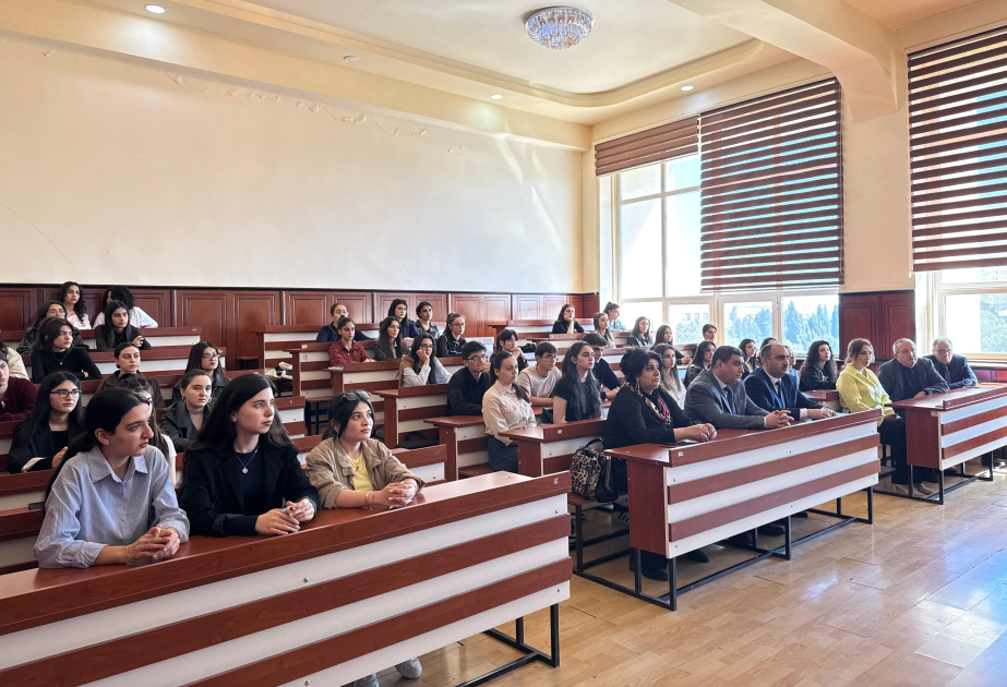 В БГУ обсудили применение законов физики в архитектуре и градостроительстве