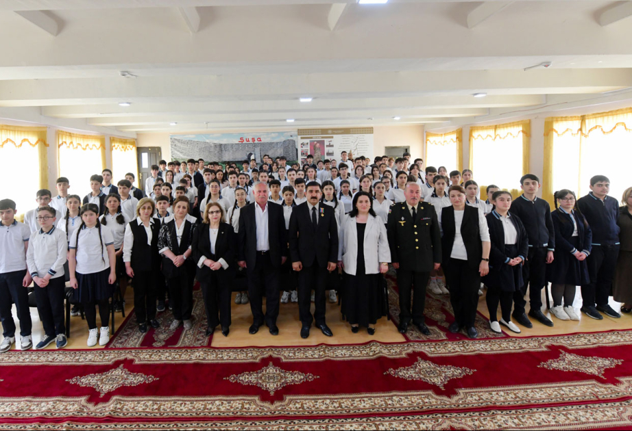 Milli Qəhrəman “Məktəbdə...” layihəsinin qonağı olub