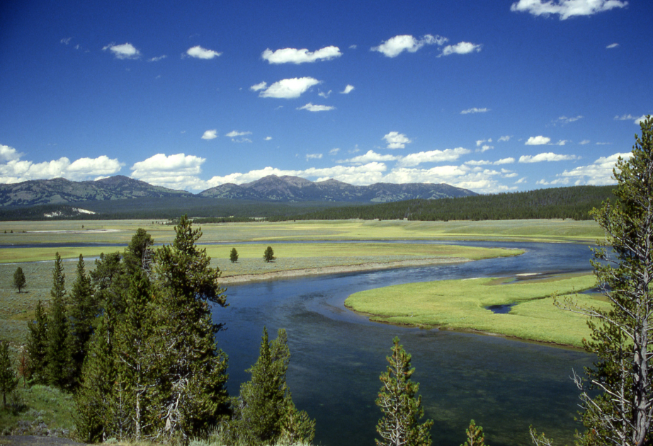 New study reveals hidden forces behind Yellowstone supervolcano