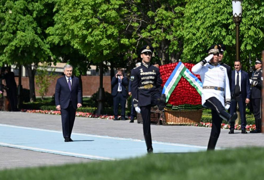 Özbəkistanda Əmir Teymurun 690 illiyi dövlət səviyyəsində qeyd olunur