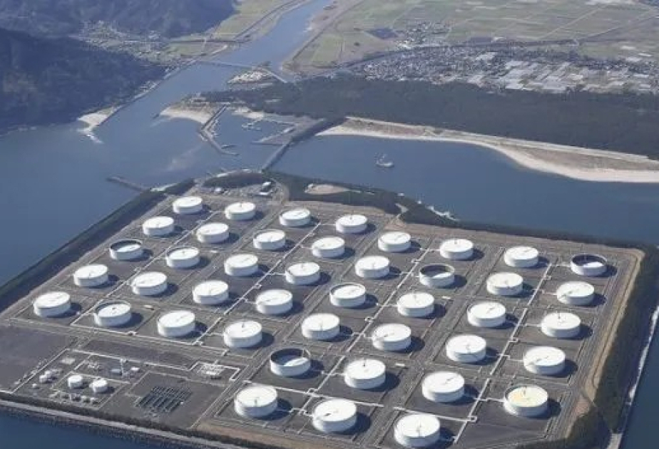 Japan mulls extra 20 days worth of oil release with Hormuz passage unclear