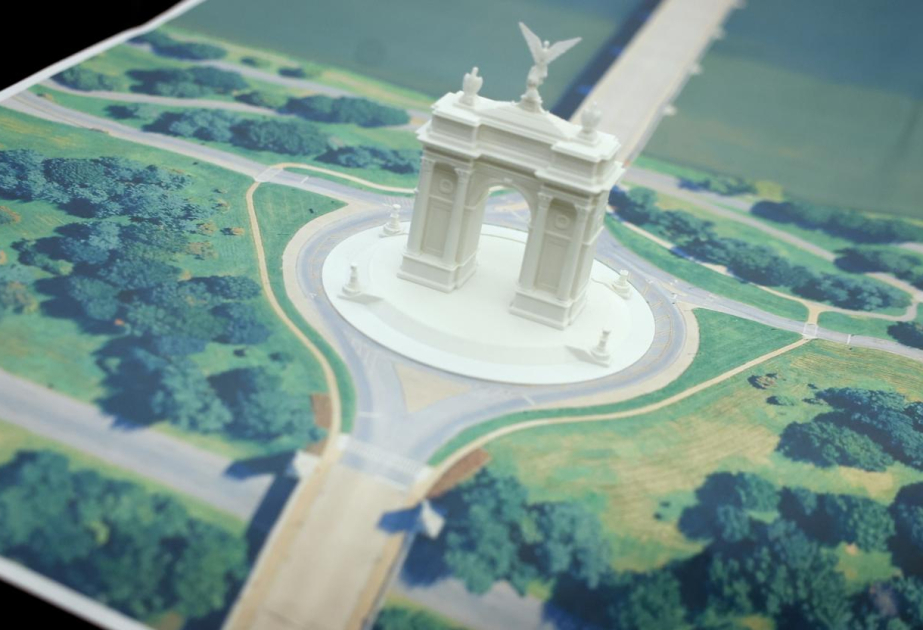 Trump administration unveils 250-foot 'Triumphal Arch' design