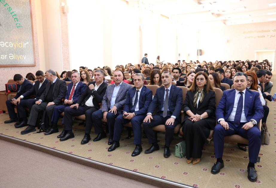 Təhsildə rəqəmsal transformasiyalar- III Milli Təhsil Zirvəsi