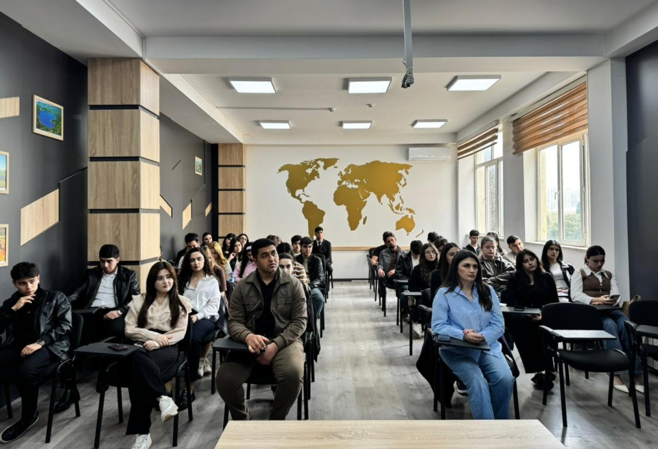 BDU tələbələri dayanıqlı şəhərsalma ilə bağlı maarifləndirilib