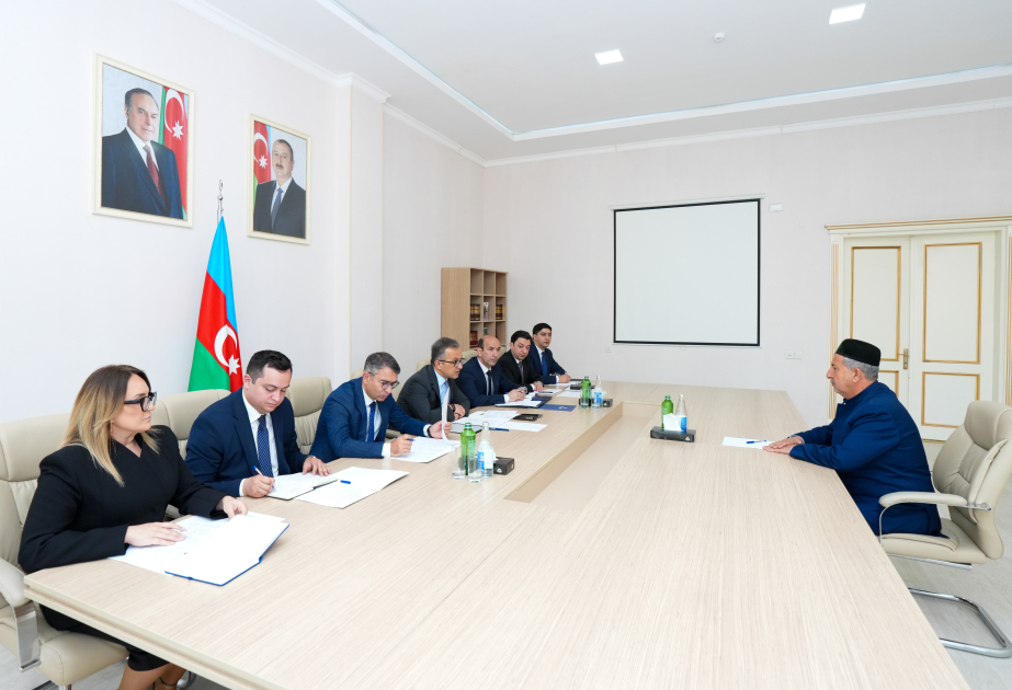 Ağdamın Quzanlı qəsəbəsində vətəndaşların dini məsələlərlə bağlı müraciətləri dinlənilib