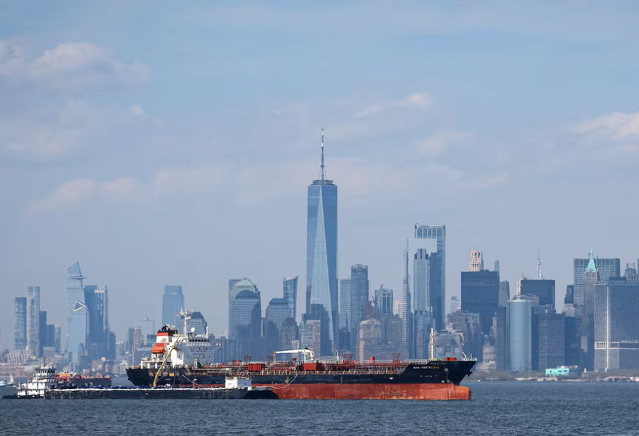 США прекратили морскую торговлю Ирана