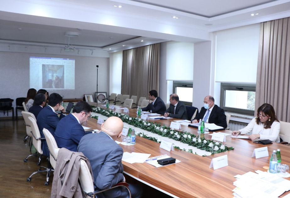 Ekspert Şurasının iclasında 70 yeni aşkar edilmiş nümunənin dövlət mühafizəsinə götürülməsi müzakirə olunub