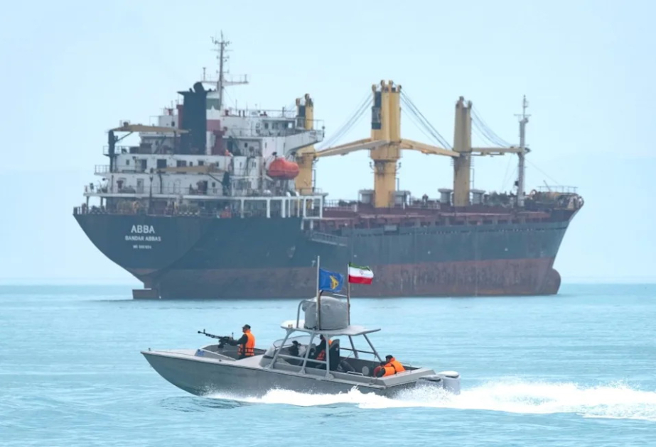 Иран пригрозил закрытием Красного моря, Оманского и Персидского заливов