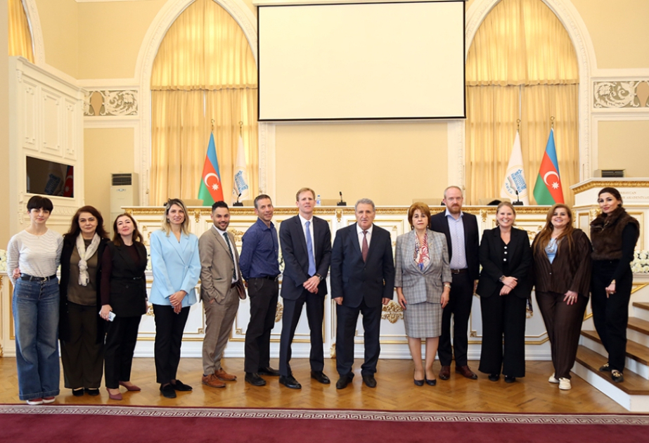 US-Delegation besucht Nationale Akademie der Wissenschaften Aserbaidschans