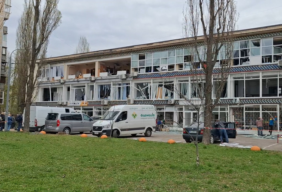 В результате воздушной атаки на Киев разрушены отели и жилые дома, есть погибшие ВИДЕО
