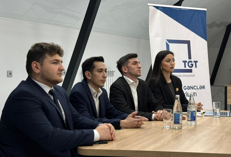 BDU-da “CareerPlus” inkişaf proqramına dair infosessiya