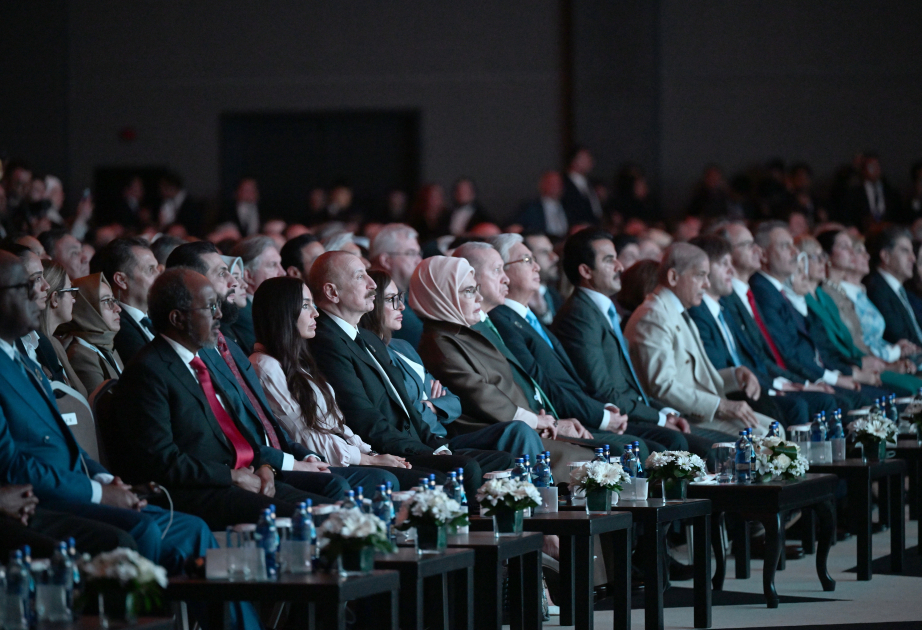Diplomatie-Forum in Antalya eröffnet Präsident Ilham Aliyev nimmt an Veranstaltung teil AKTUALISIERT 2 VIDEO