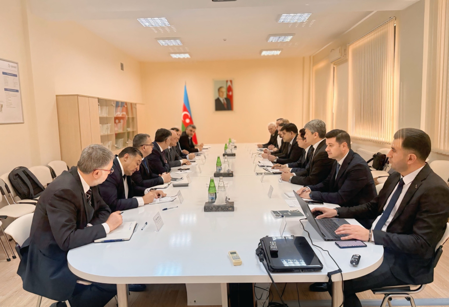 Representantes de universidades de Türkiye visitaron el Parque Industrial de Sumgayit