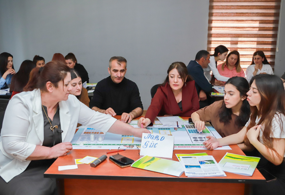 Nar və xurma istehsalı ilə məşğul olan fermerlər təlimlərə cəlb ediliblər