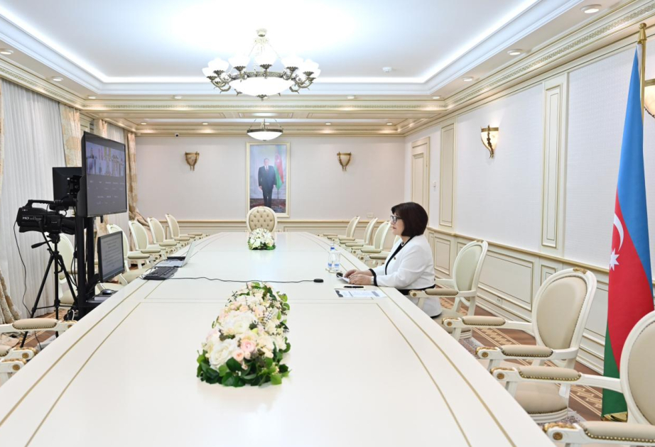 Presidenta de Milli Majlis: “El empoderamiento de las mujeres fortalece la cooperación regional”