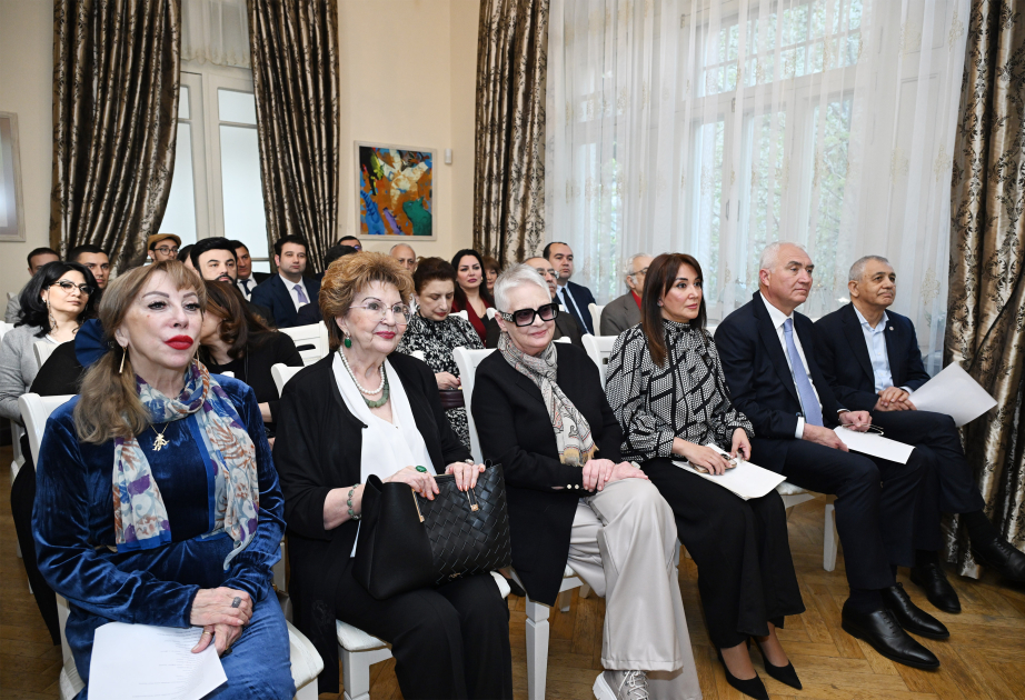 Azərbaycan bəstəkarlarının əsərləri “Gedim bir az ağlayım” adlı romans gecəsində təqdim olunub