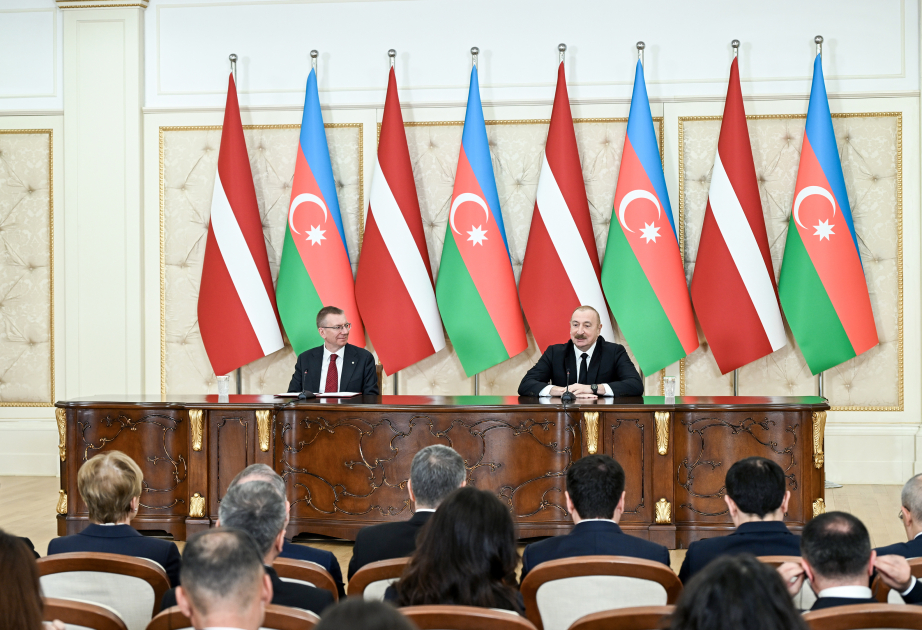Azərbaycan Prezidenti İlham Əliyev və Latviya Prezidenti Edqars Rinkeviçs mətbuata bəyanatlarla çıxış ediblər  YENİLƏNİB  VİDEO