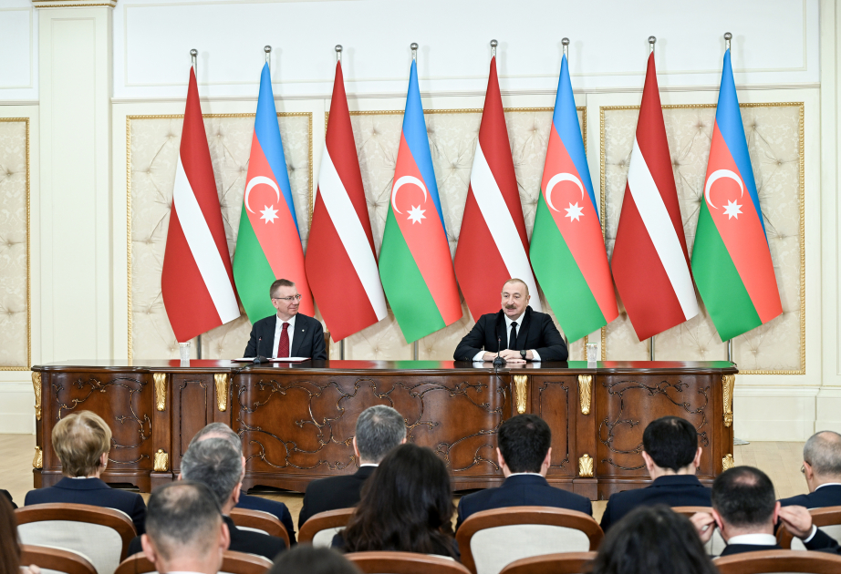 Los Presidentes de Azerbaiyán y Letonia hacen declaraciones a la prensa
