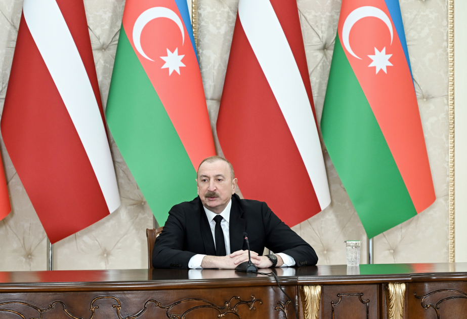 Präsident Ilham Aliyev: Besuch von Edgars Rinkēvičs schafft gute Möglichkeiten für Zusammenarbeit