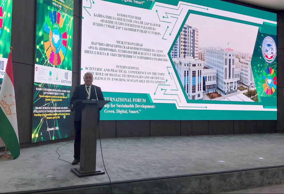 Azərbaycanlı alim Düşənbədə Naftalan neftinin turizm potensialını təqdim edib