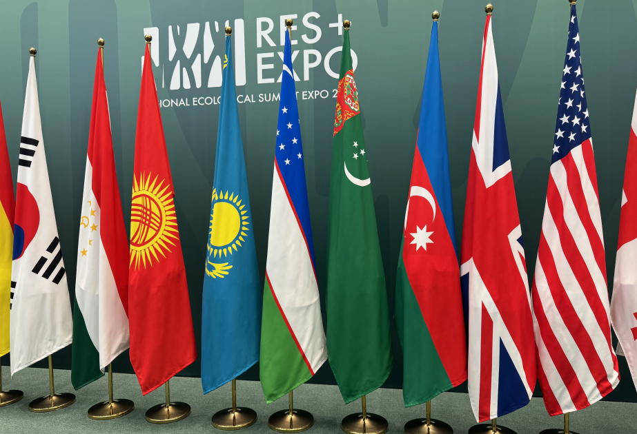 أكثر من 300 شركة من 30 بلدا تحضر معرض "RES 2026 EXPO" في أستانا