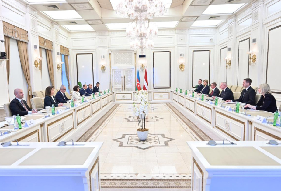Lettischer Präsident trifft aserbaidschanische Parlamentssprecherin in Baku