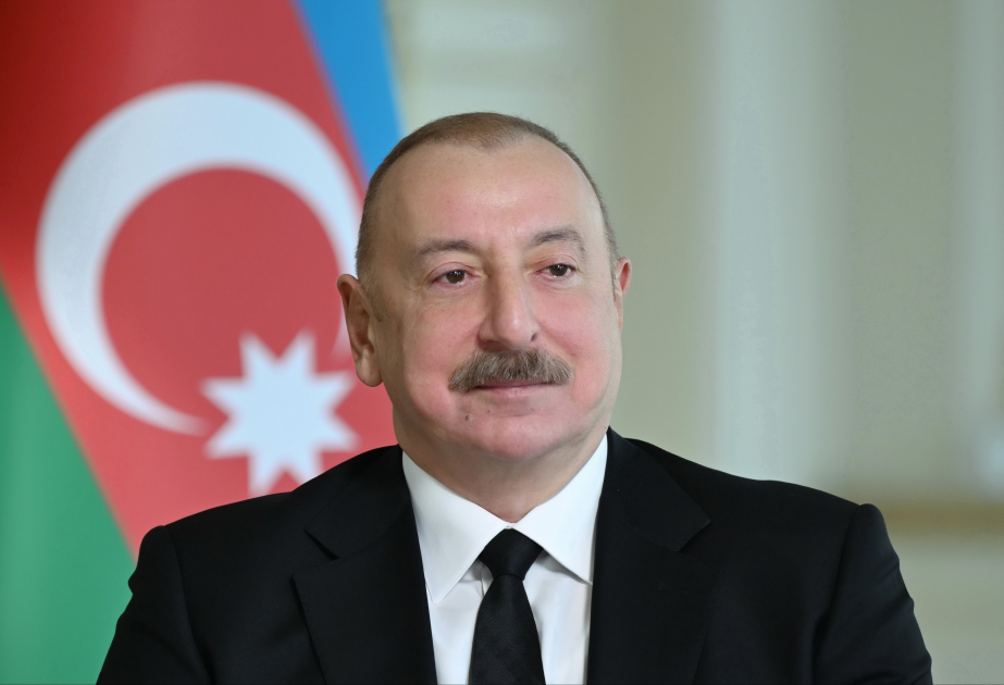Präsident Ilham Aliyev veröffentlicht Beitrag zu Treffen mit Edgars Rinkēvičs VIDEO