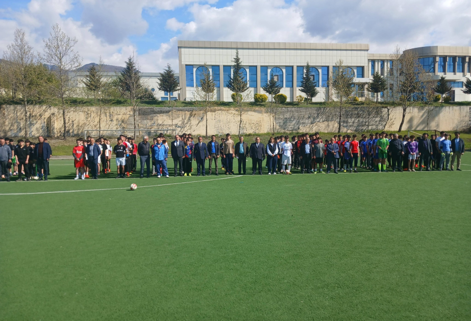 Oğuzda Ulu Öndərin anadan olmasının 103-cü ildönümü münasibətilə minifutbol yarışlarına start verilib
