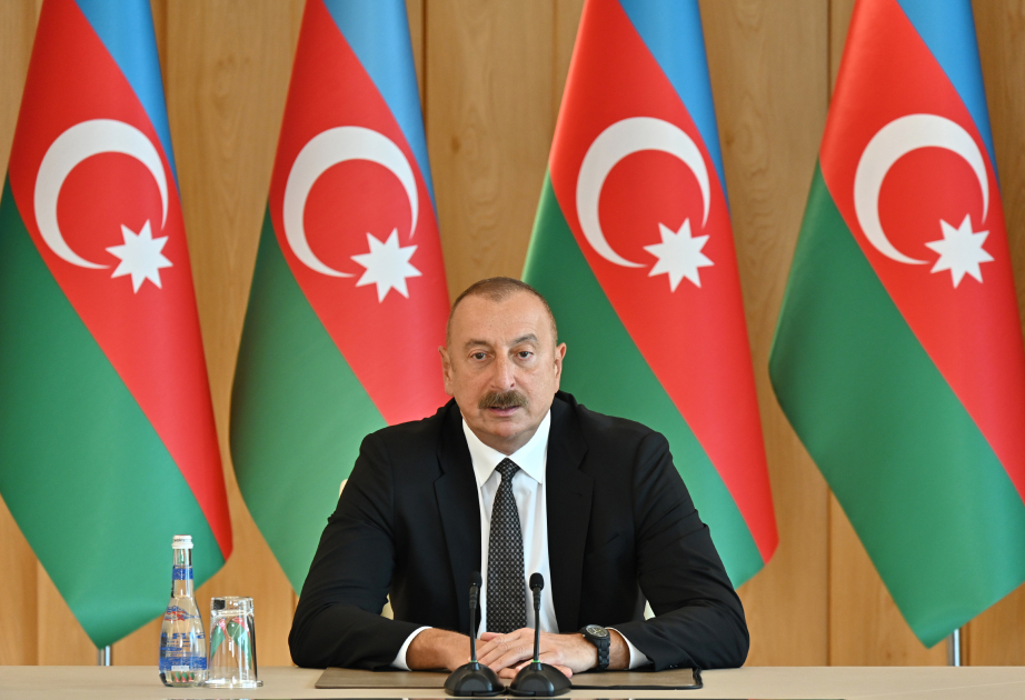 Президент Азербайджана: Сегодня наши старейшины активно участвуют во всех сферах жизни страны