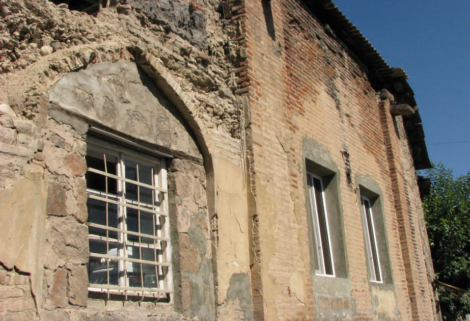 El destino de las mezquitas en Ereván evidencia la destrucción sistemática del patrimonio azerbaiyano