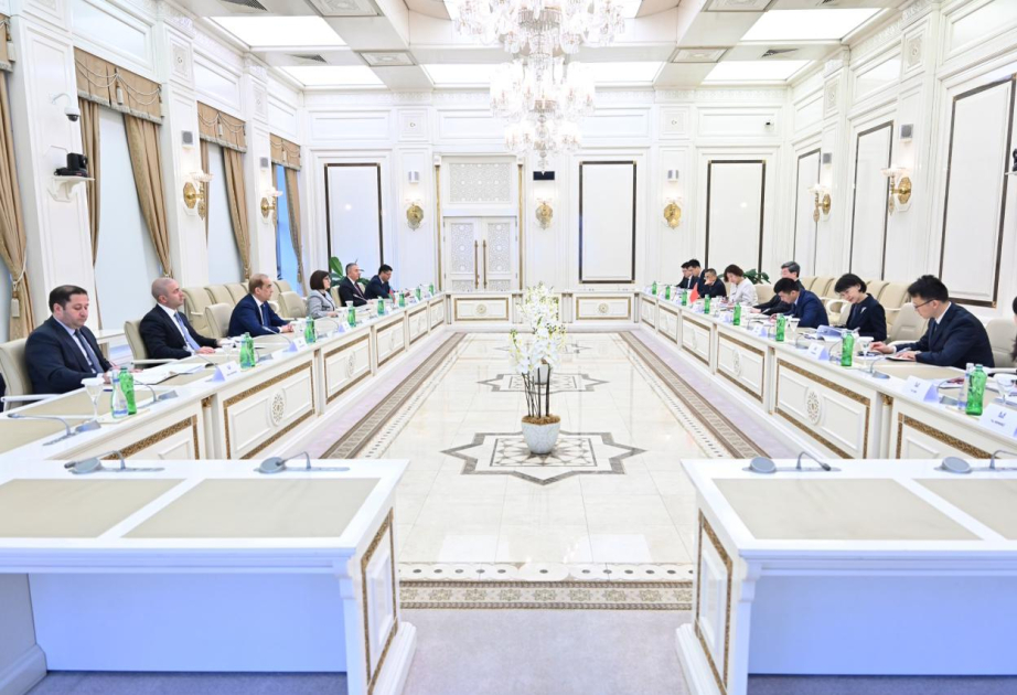 أذربيجان والصين تعززان التعاون الاستراتيجي في مجالات التكنولوجيا الرقمية والذكاء الاصطناعي