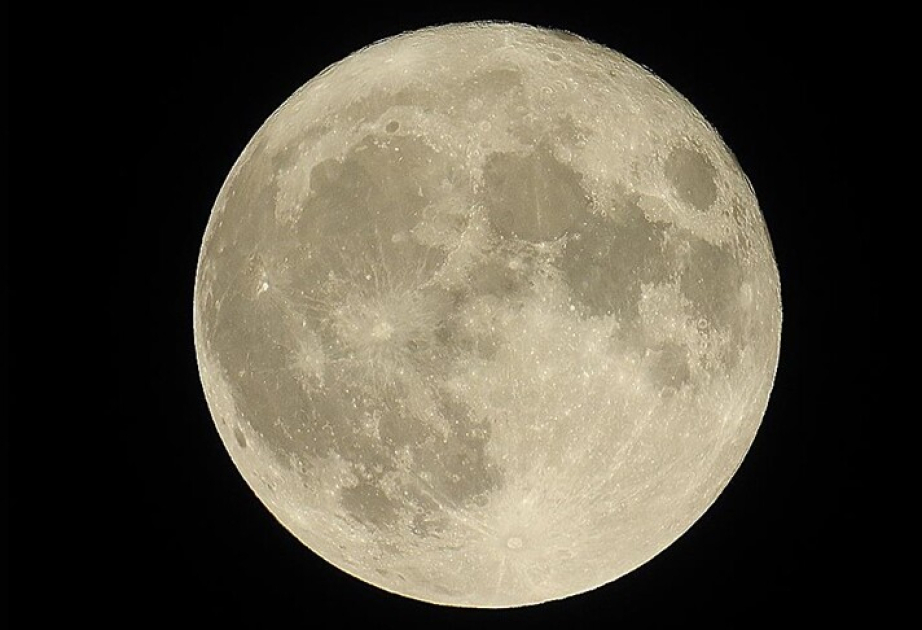 Chinese scientists discover two new lunar minerals