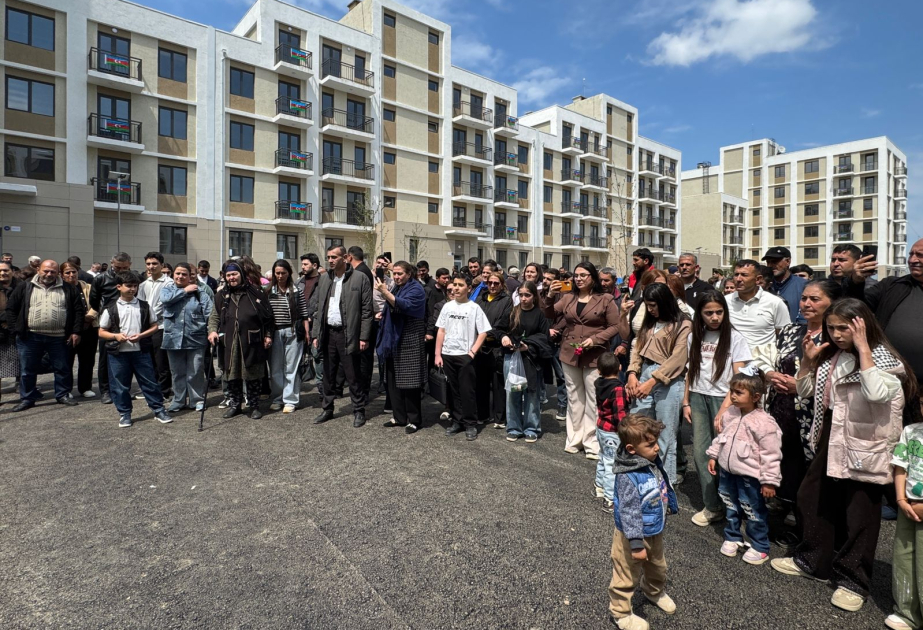 Great Return: Another 110 families relocated to Aghdam city receive keys to new homes