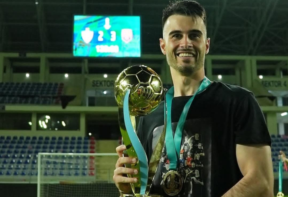 Exfutbolista español del Sabah: “Creo que el equipo puede lograr el ‘doblete de oro’ esta temporada” - ENTREVISTA