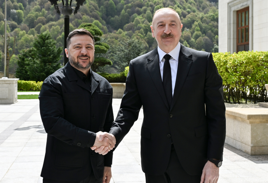 Qəbələdə Azərbaycan Prezidenti İlham Əliyevin Ukrayna Prezidenti ilə təkbətək və geniş tərkibdə görüşü olub YENİLƏNİB VİDEO