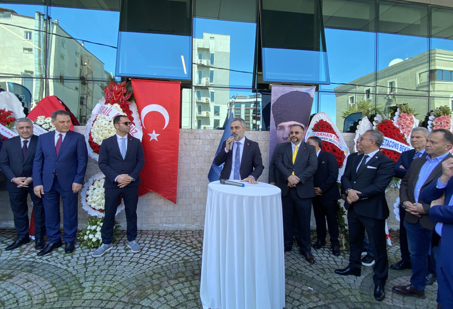 İstanbulda Qars Təhsil və Mədəniyyət Vəqfi fəaliyyətə başlayıb