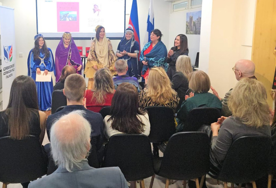 Bəxtiyar Vahabzadənin şeirləri Helsinkidə səsləndirilib
