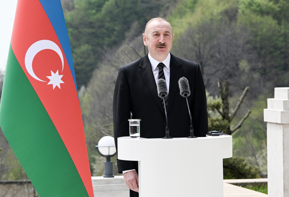 Prezident: Hərbi təyinatlı məhsulların birgə istehsalı ilə bağlı konkret layihələr üzərində danışıqlar gedir VİDEO