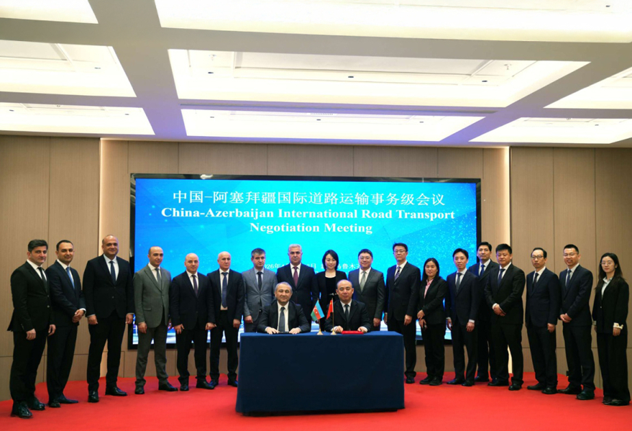 Azerbaijan, China explore freight transport cooperation