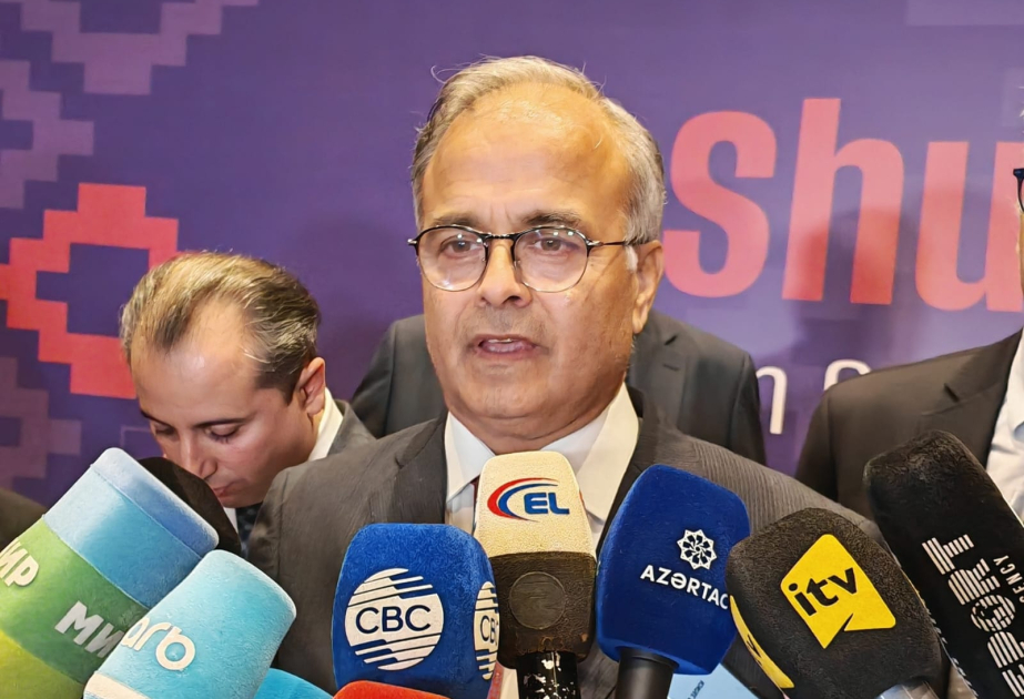 الأمين العام للتعاون الاقتصادي: نواصل التعاون مع الحكومة الأذربيجانية لتحويل قراباغ وشوشا إلى منصة فعاليات دولية كبرى