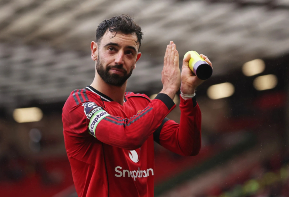 Man Utd captain Bruno Fernandes equals Cristiano Ronaldo and Robin van Persie after another decisive Premier League display