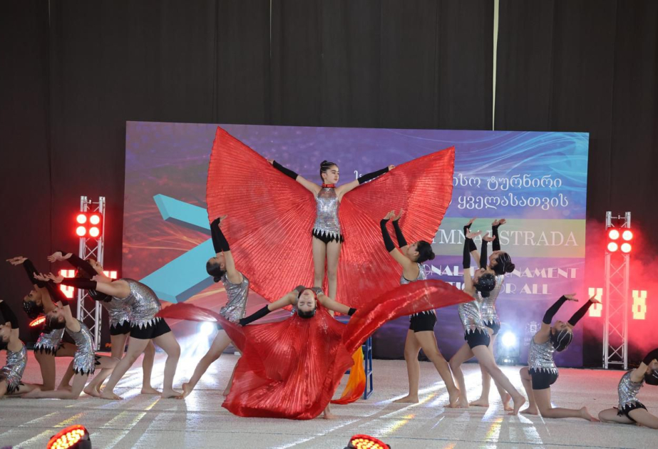 Gürcüstanda yaşayan soydaşlarımız Tbilisidə keçirilən festivalda uğur qazanıblar
